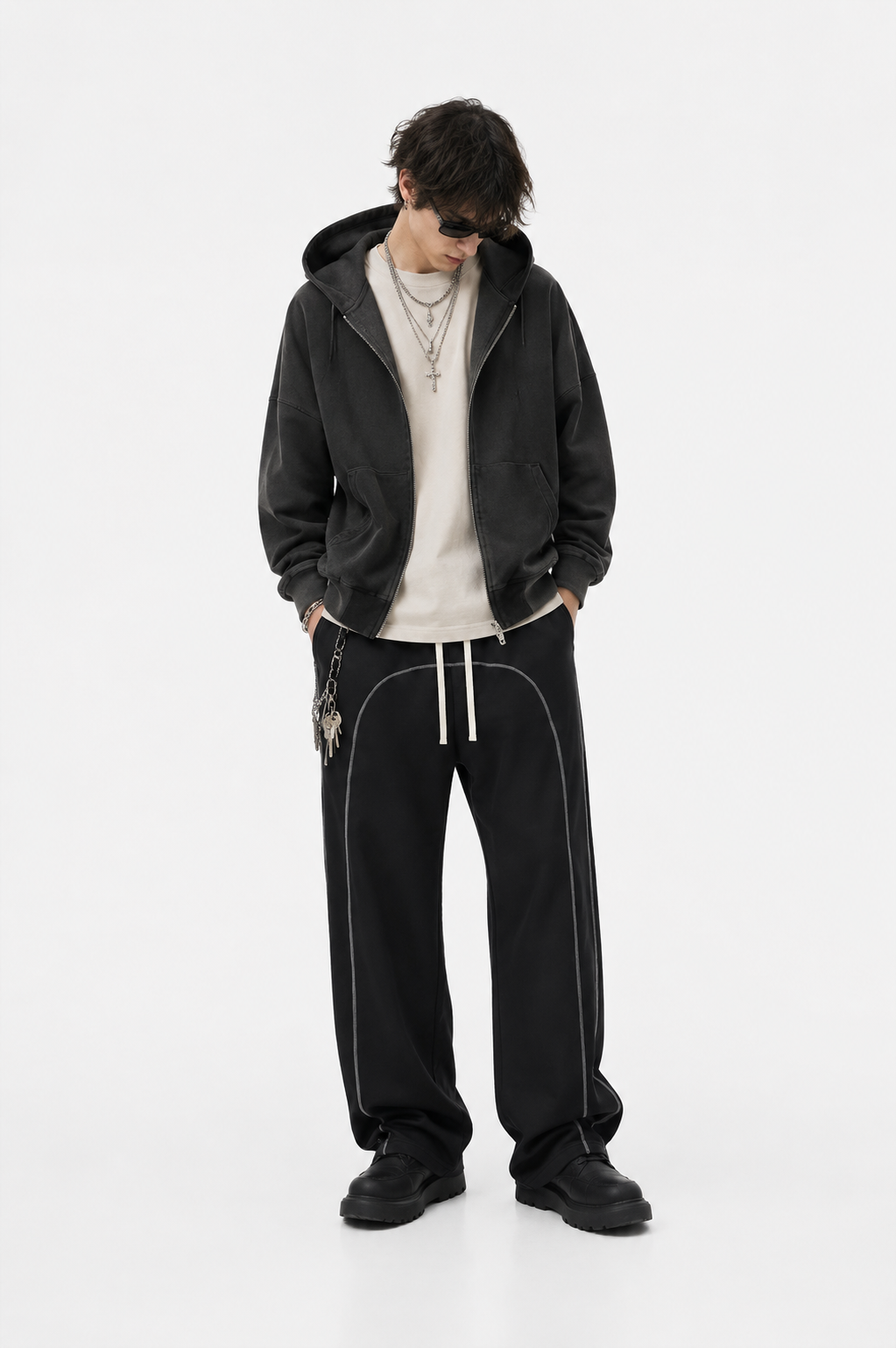 Men's Contrast-Stitched Fleece Sweatpants