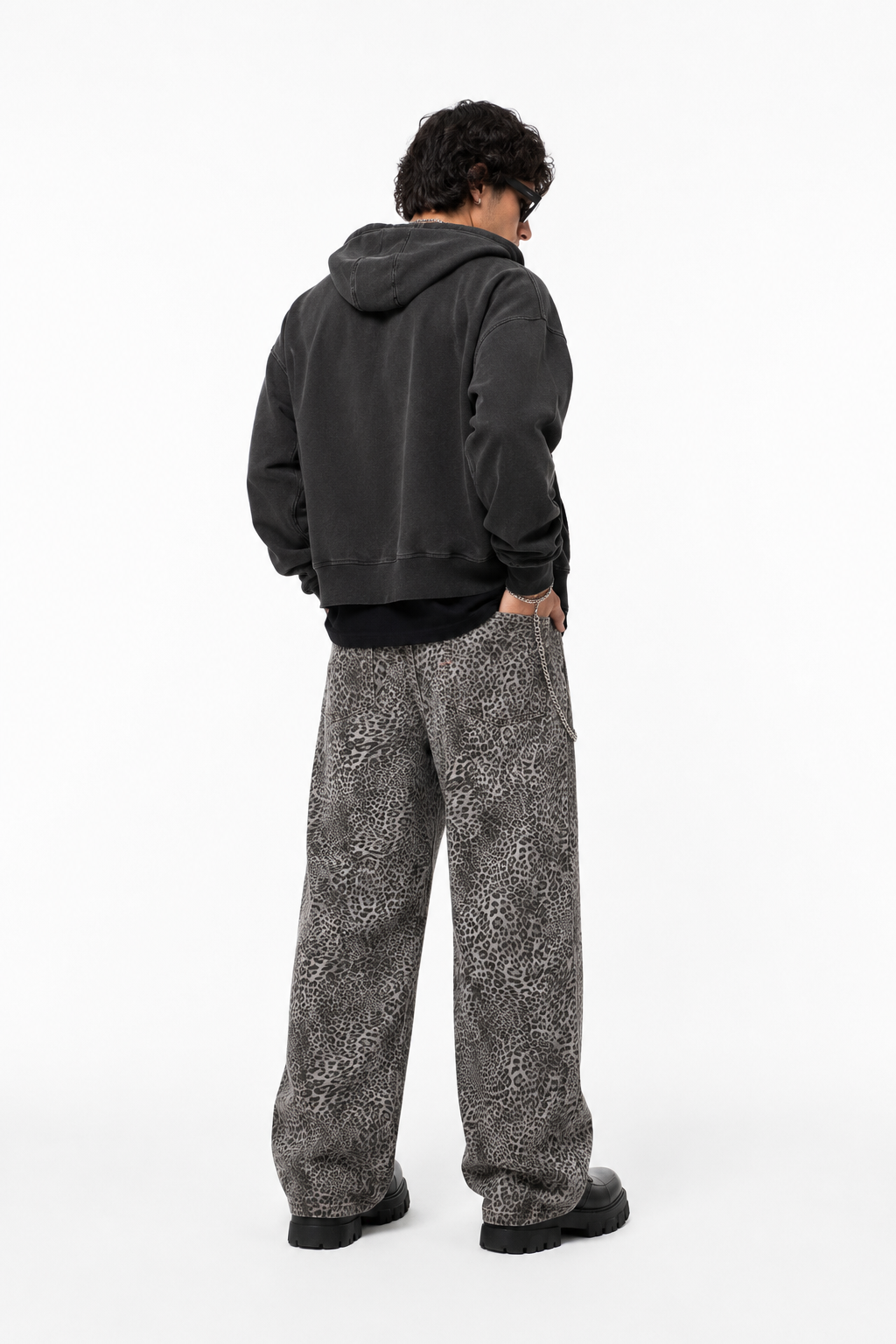 Men's Vintage Wash Leopard Wide Leg Jeans